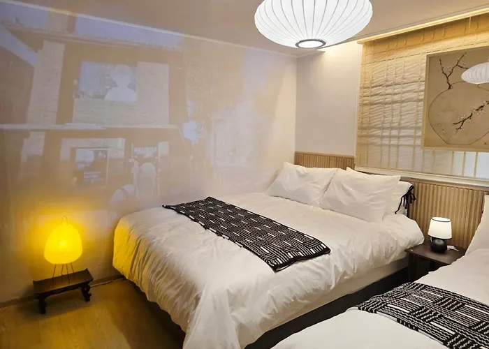 Apartment Ynny Stay#yeouido#daebang Station-line1 And Singil Station-line1,5 Saetgang Station-line9 Seoul
